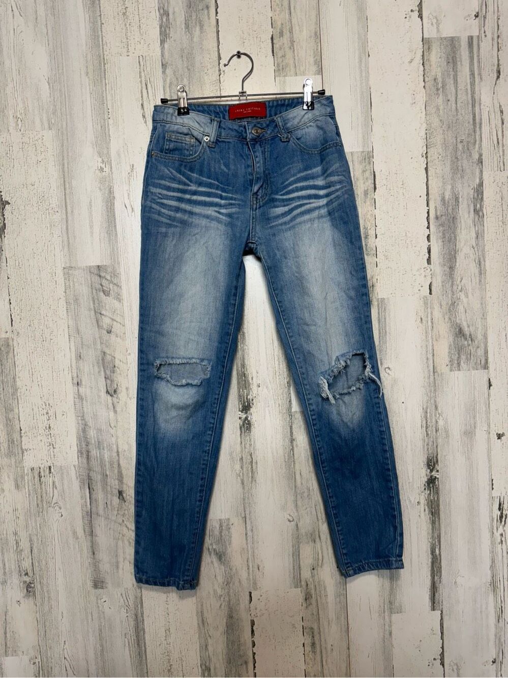 AKIRA Chicago Red Label Distressed Knee Slim Jeans Womens S 100% Cotton Denim